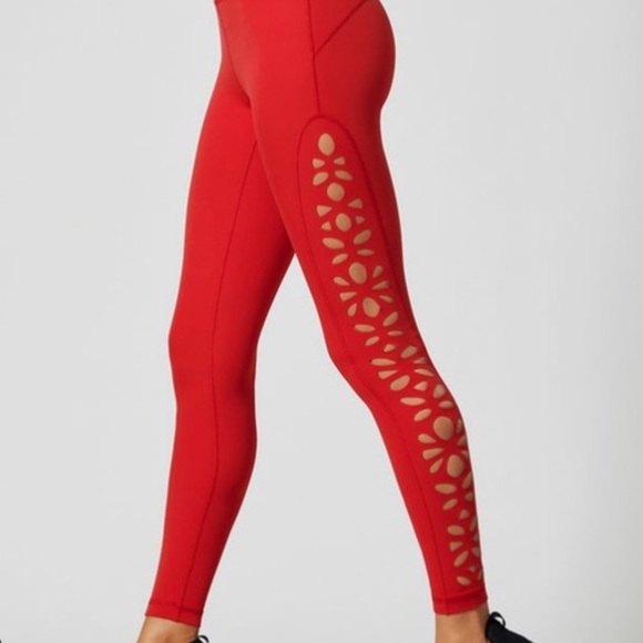 GIGI C Red Lazer Cut Leggings NWT - Picture 3 of 7
